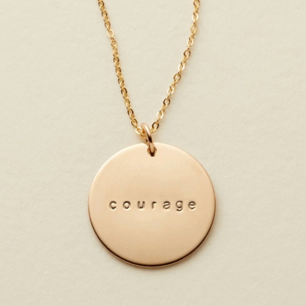 "Courage" Minimalist Mantra/Quote Simple Pendant/Disc Self-Love Gift Nec… - Picture 12 of 12